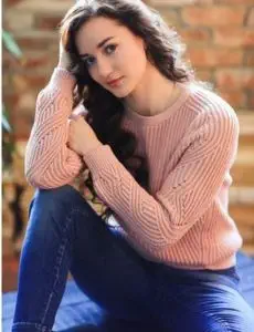 Elite escort service in Achalpur for home and hotel visits